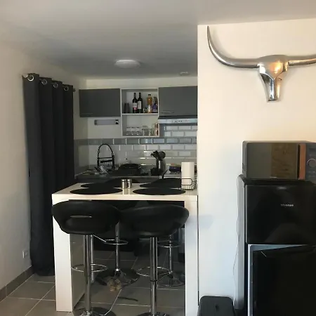 Colymini 2 Personnes Raffine דירה Sourzac