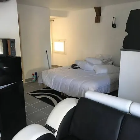 Colymini 2 Personnes Raffine דירה *